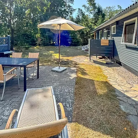 2 Bedroom Awesome In Nyaraló Neksø