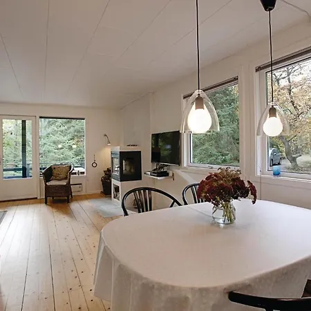 2 Bedroom Awesome In